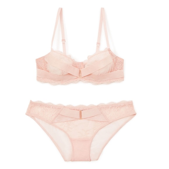 Adore Me bra & panty set - Picture 4 of 4